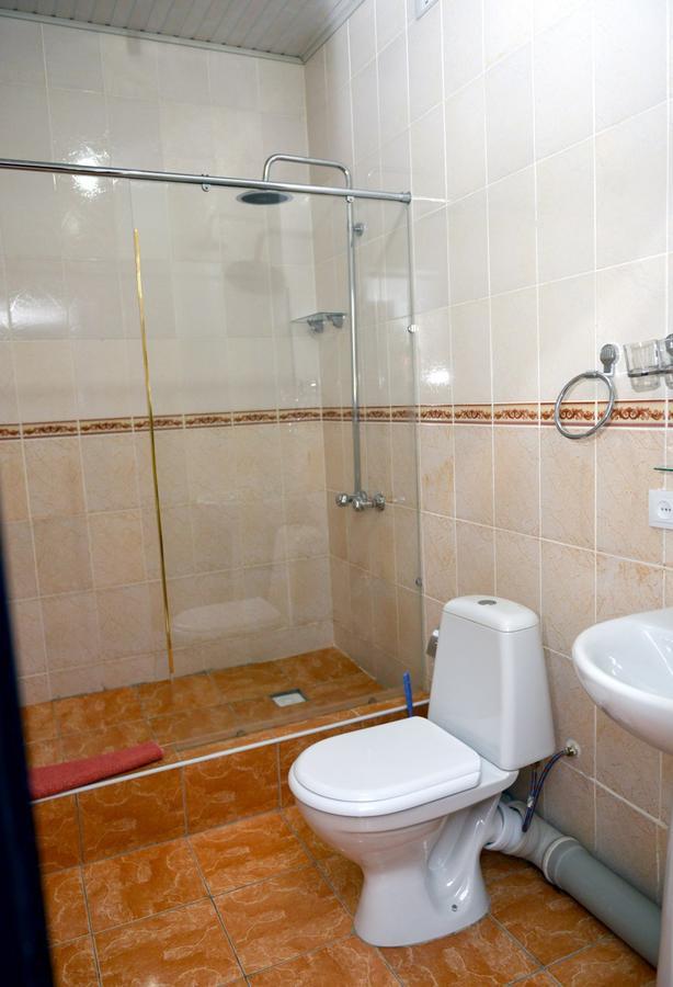 Carat Hotel Tashkent Esterno foto