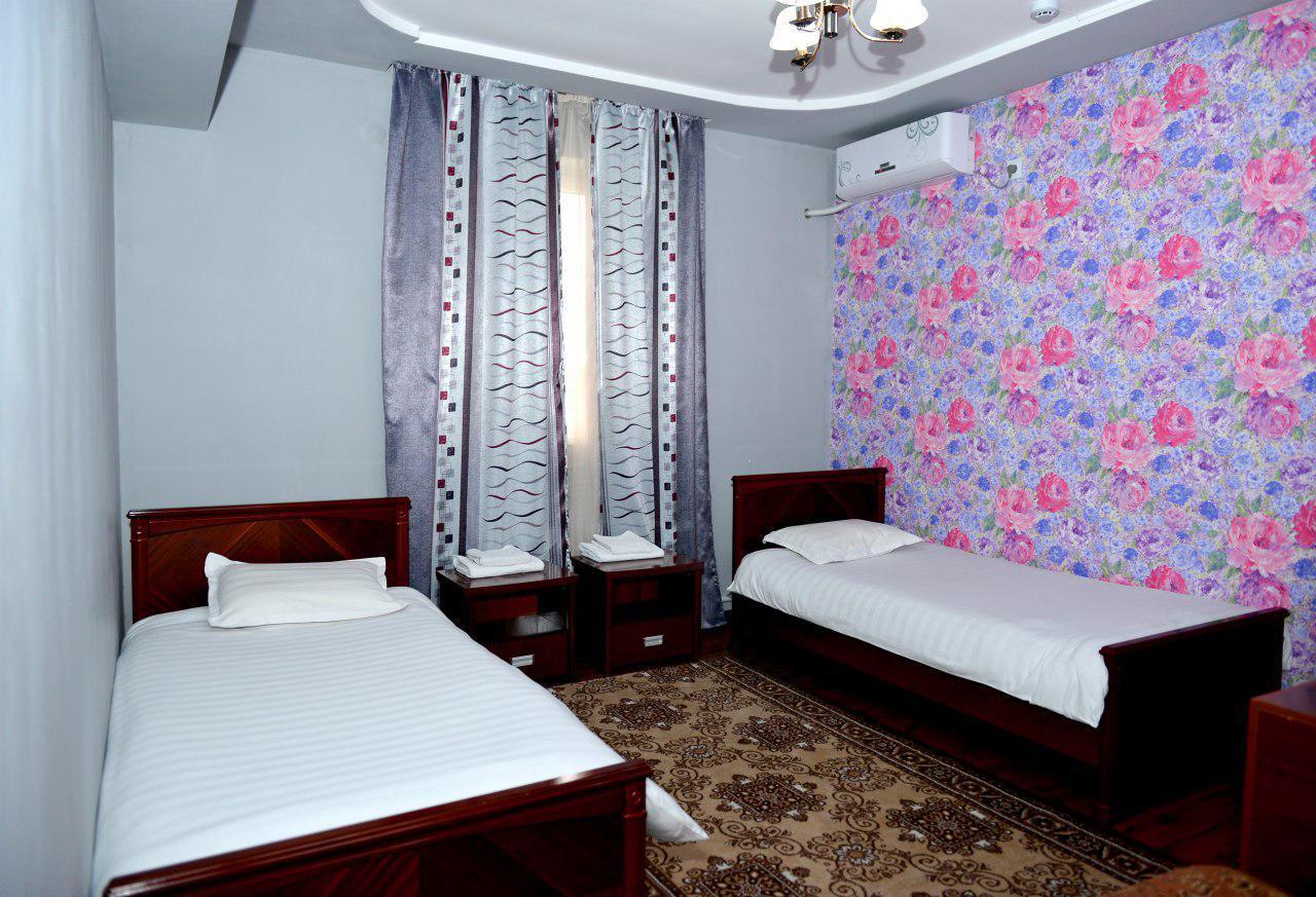 Carat Hotel Tashkent Esterno foto